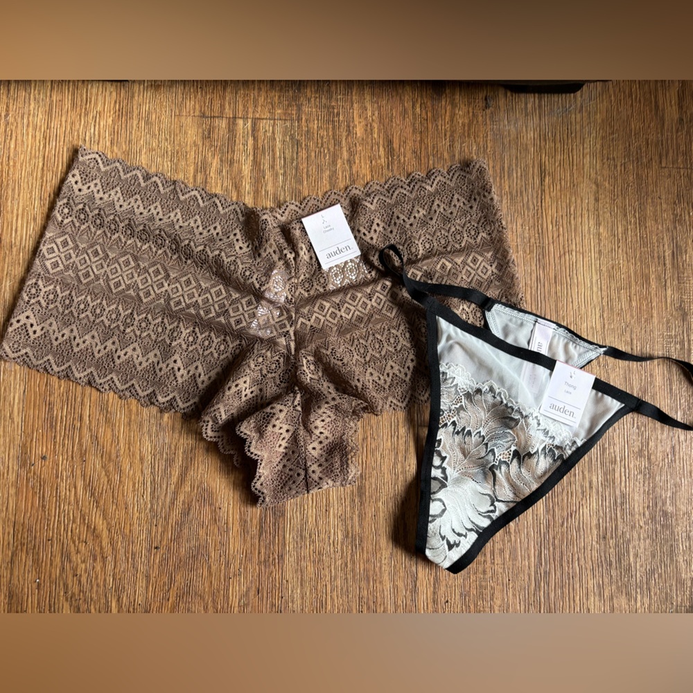 🌺NWT🌺 Pair of Auden Panties Sz L